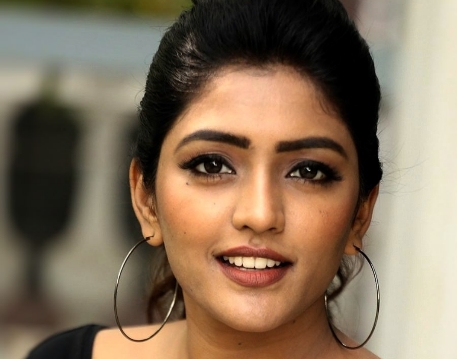 Eesha Rebba HD Pics
